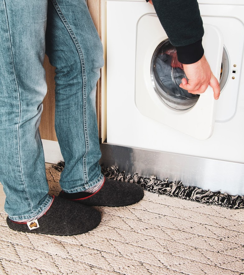 slippers in the washing machine