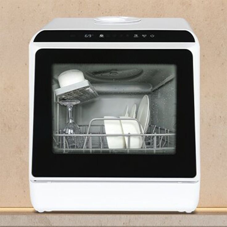 Mobile dishwasher