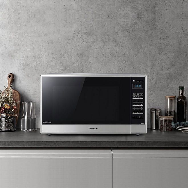 microwave oven