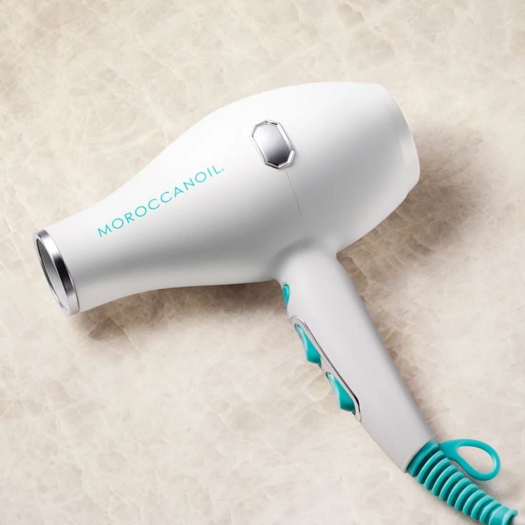 Blow dryer
