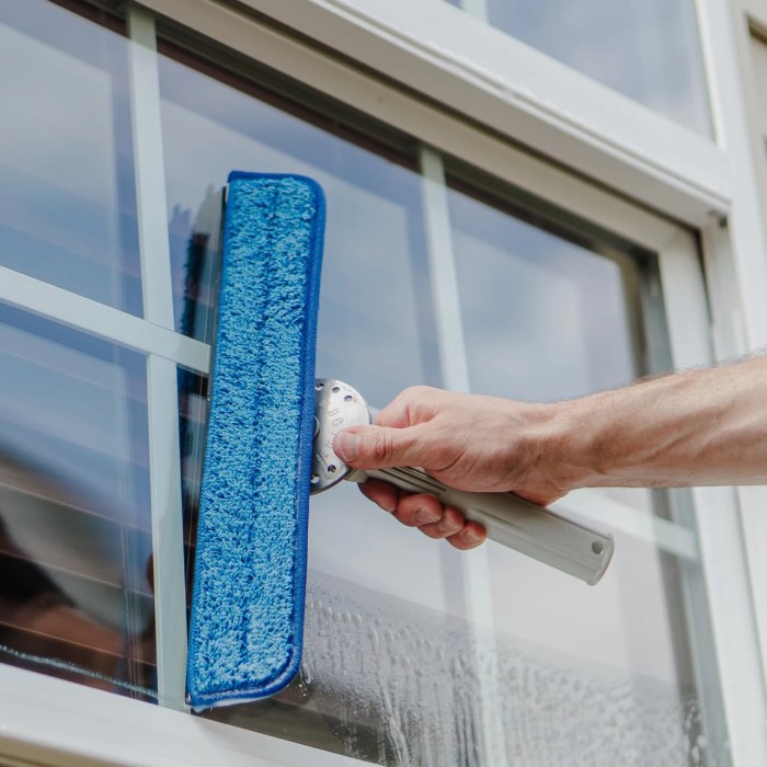 best window squeegee