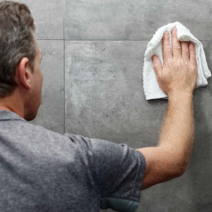 how long does it take for grout to dry