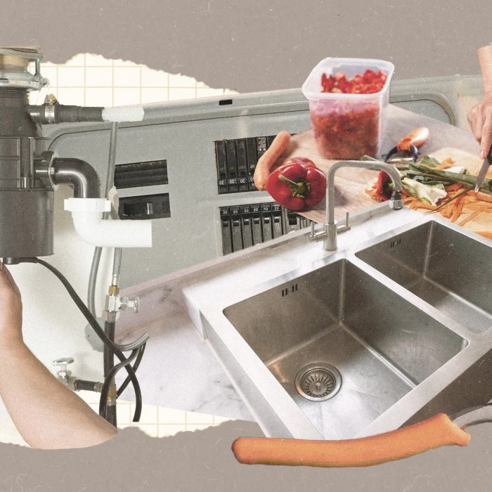 how long do garbage disposals last